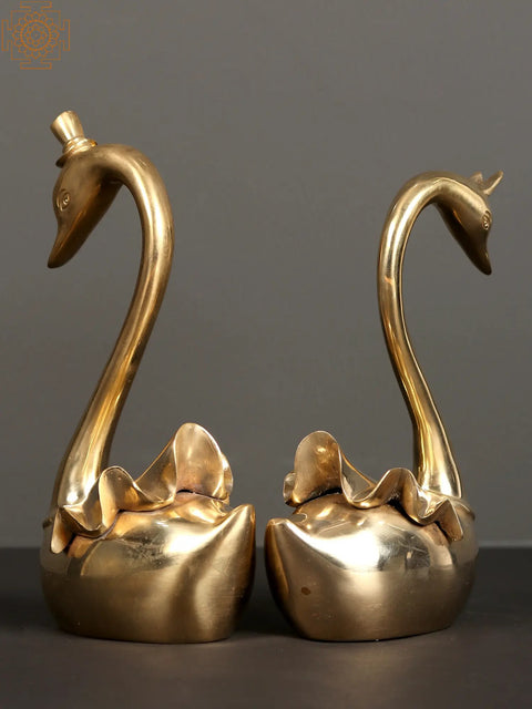 Mr. & Mrs. Swan Couple Statue | Home Decor