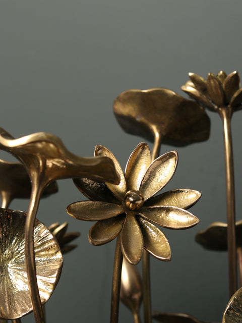 20" Brass Bunch of Flowers and Buds | Home Decor