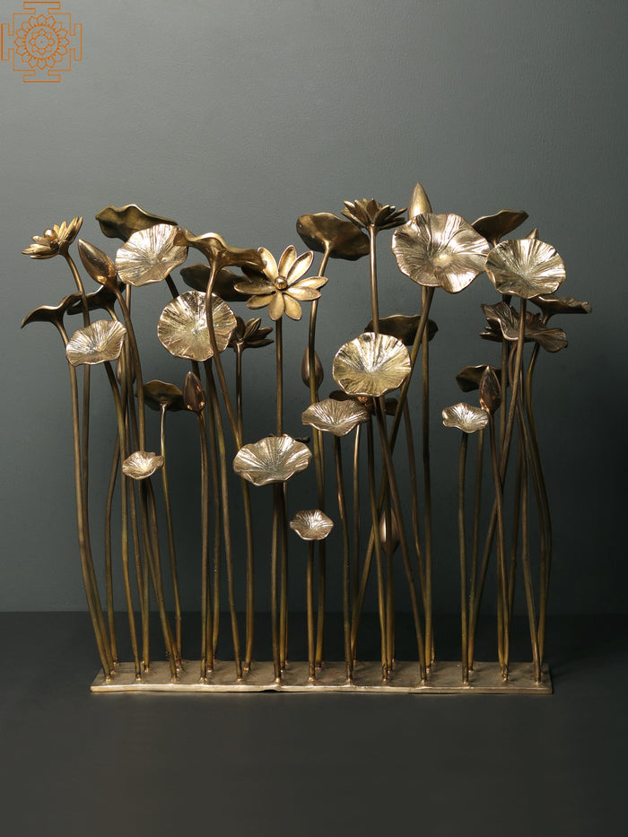 20" Brass Bunch of Flowers and Buds Home Decor Statue