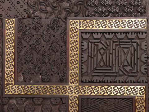 18" Decorative Swastik Design Wall Panel