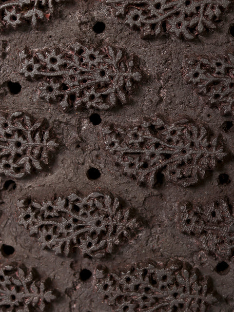 18" Decorative Swastik Design Wall Panel