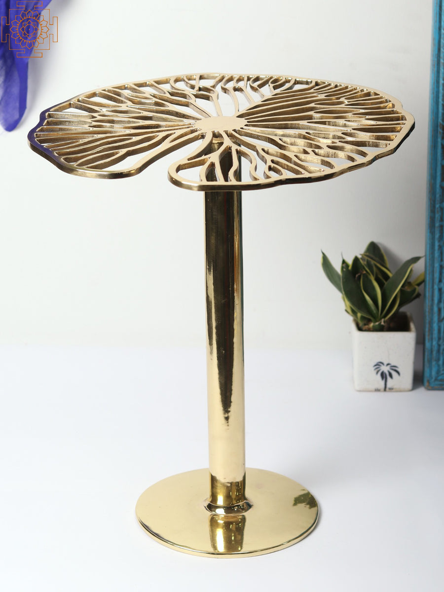 Golden Leaf Pattern Brass Table Decor Sculpture