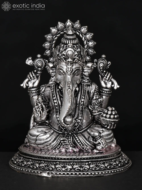 Small Brass Superfine Lord Ganapati Idol for Pooja