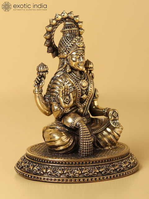 Small Fine Quality Goddess Dhana Lakshmi Brass Statue