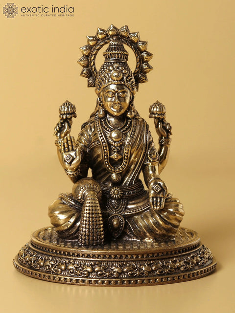 Small Fine Quality Goddess Dhana Lakshmi Brass Statue