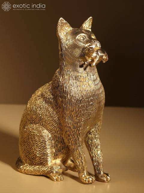 7" Decorative Cat with Mouse In Her Mouth | Brass Statue