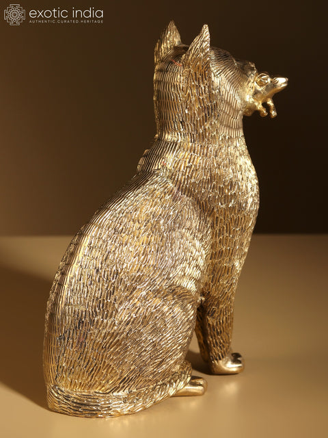 7" Decorative Cat with Mouse In Her Mouth | Brass Statue