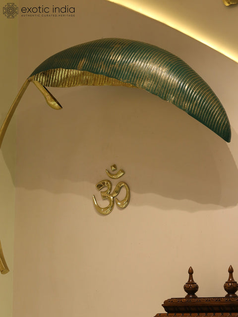 45" Brass Attractive Banana Leaf Lamp For Wall