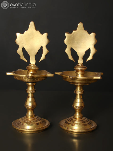 8" Pair of Multi Wicks Conch and Chakra Lamp in Brass