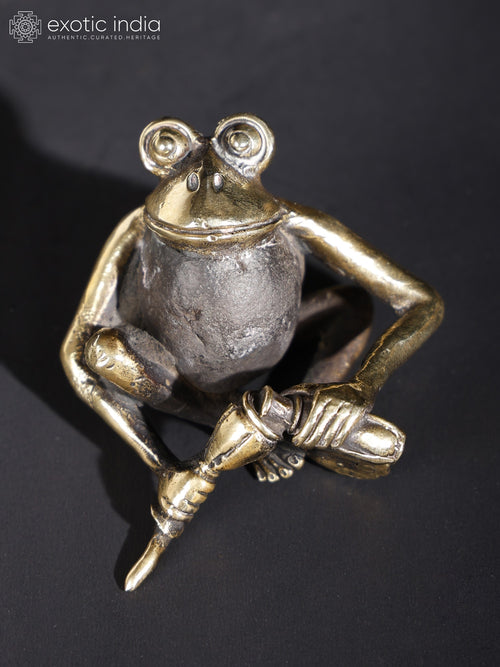 2" Brass Enjoying Frog Figurine Handmade Table Decor Sculpture