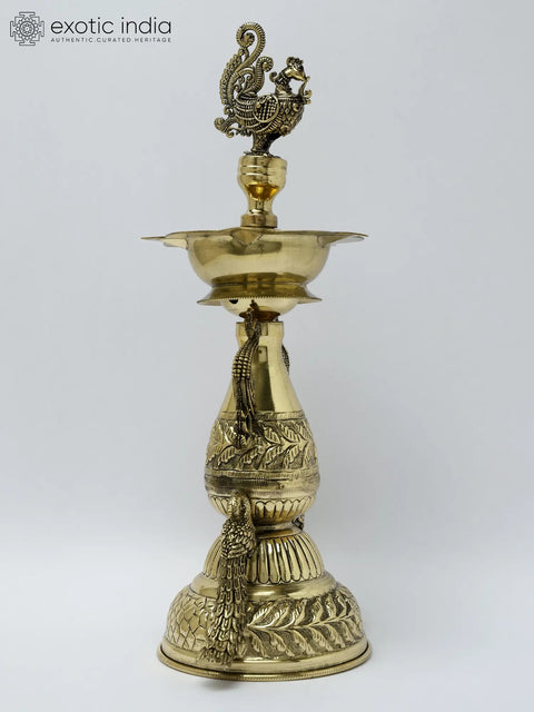 11" Superfine Five Wicks Designer Peacocks Lamp in Brass