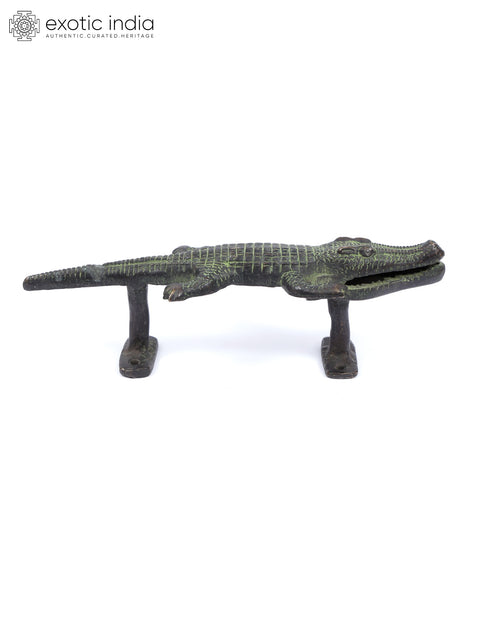 8" Crocodile Design Door Handle in Brass