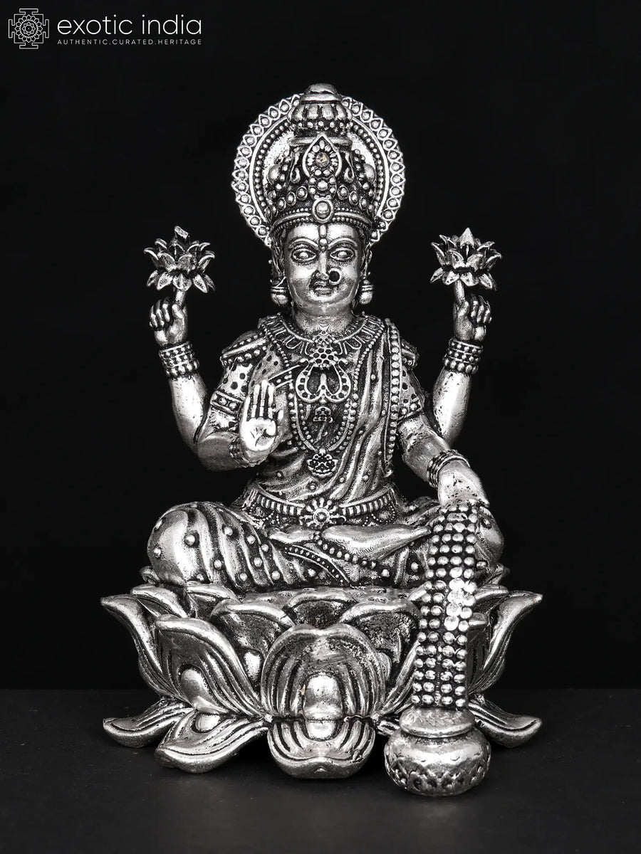 Small Superfine Blessing Goddess Lakshmi Seated on Lotus Brass Statue