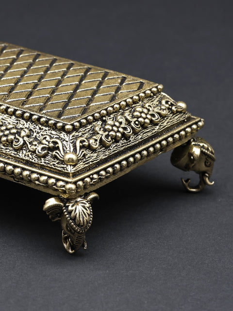 4" Small Elephant Design Superfine Chowki (Pedestal) in Brass