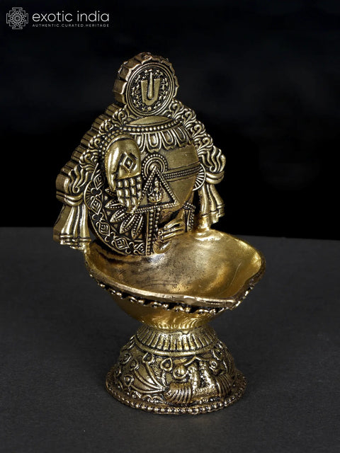 4" Superfine Tirupati Balaji Conch Diya in Brass