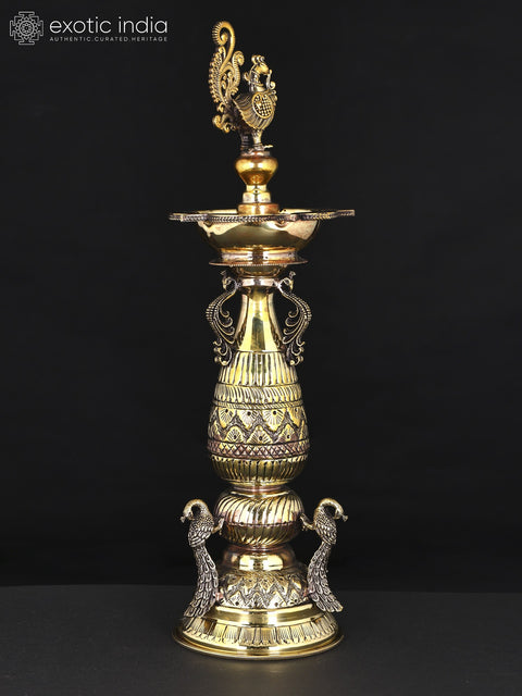 16" Superfine Designer Peacock Lamp in Brass
