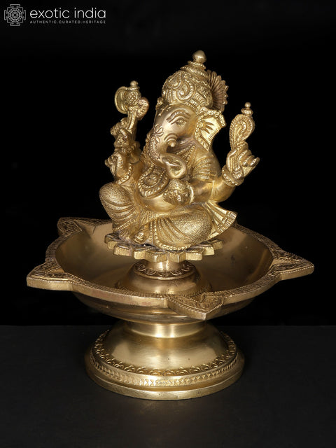 7" Five Wicks Ganesha Lamp in Brass