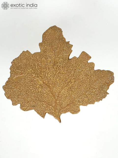 18" Leaf Design Stylish Brass Table