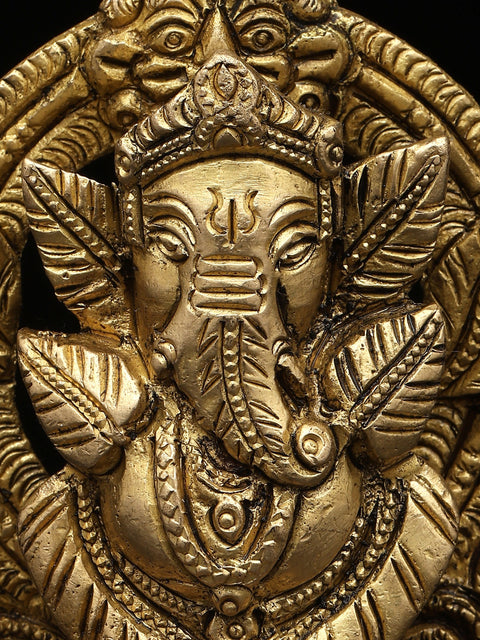 4" Small Leaves Ganesha on Kirtimukha Throne | Brass Statue