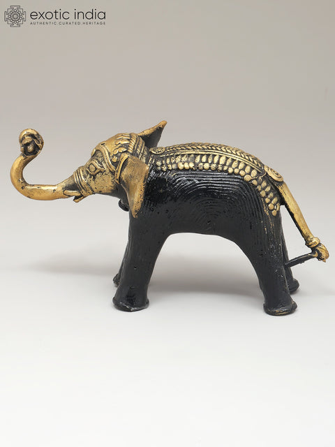 7" Decorative Cute Elephant Holding Flower | Dhokra Art | Table Decor