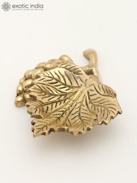 4" Decorative Brass Grape Bunch with Leaf Design for Wall Decor