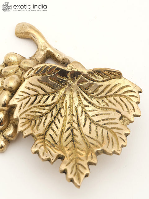 4" Decorative Brass Grape Bunch with Leaf Design for Wall Decor