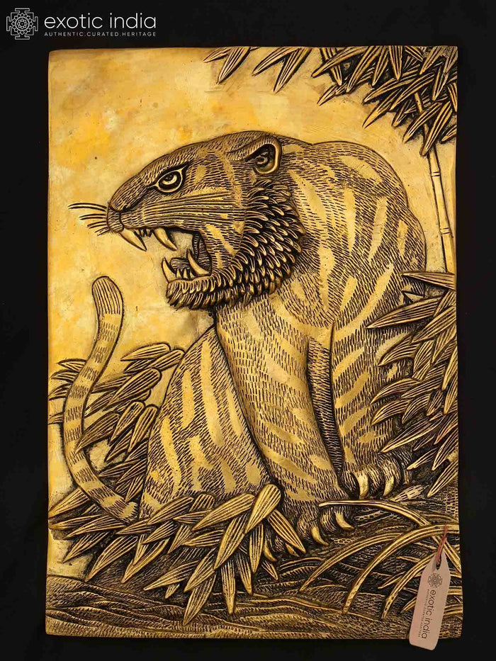 11" Majestic Tiger Brass Wall Hanging Statue