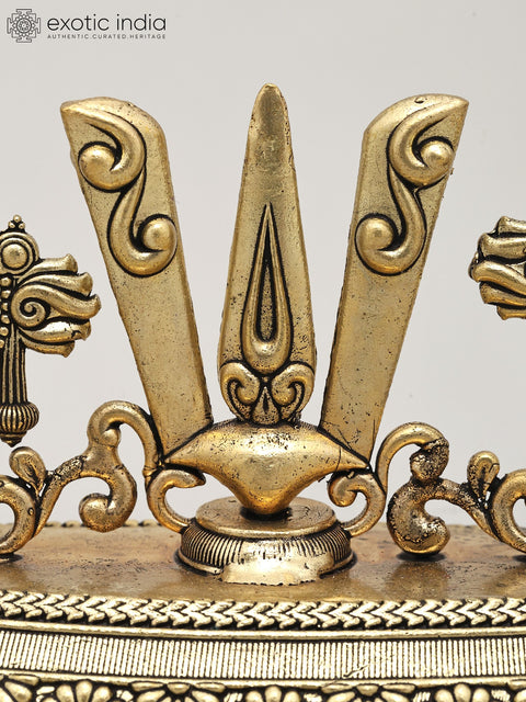 7" Superfine Vaishnava Symbols - Shankha (Conch), Tilak and Chakra | Brass Statue