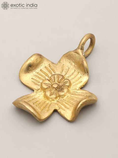 Little Brass Flower with Decorative Hanging Accent