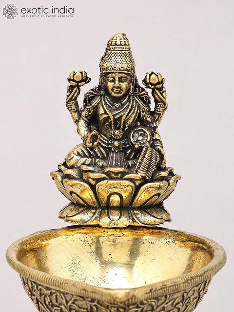 5" Small Superfine Goddess Lakshmi Diya (Lamp) in Brass