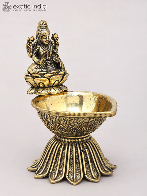 5" Small Superfine Goddess Lakshmi Diya (Lamp) in Brass