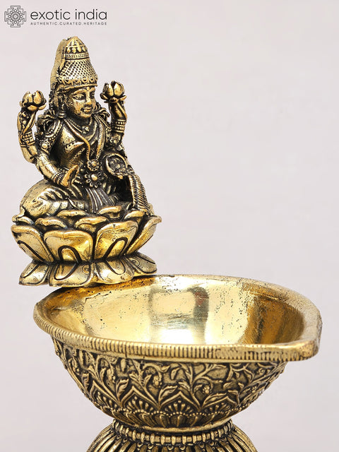 5" Small Superfine Goddess Lakshmi Diya (Lamp) in Brass