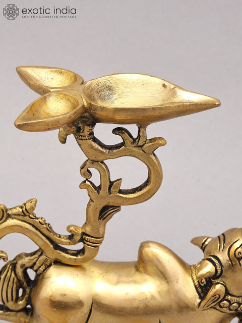 7" Designer Nandi Lamp in Brass