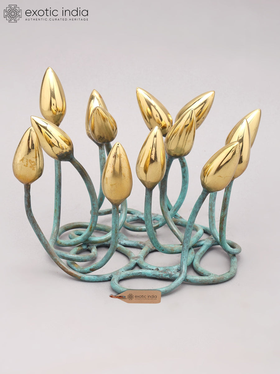 9" Brass Buds Design Decorative Showpiece