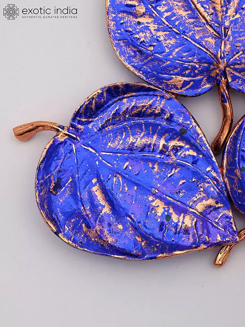 9" Elegant Leaf-Shaped Platter | Table Decor