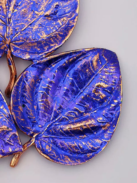 9" Elegant Leaf-Shaped Platter | Table Decor