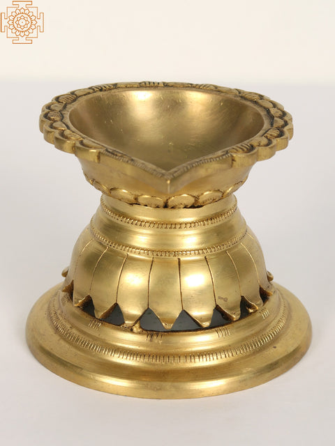Engraved Design Diya | One Wick Brass Lamp