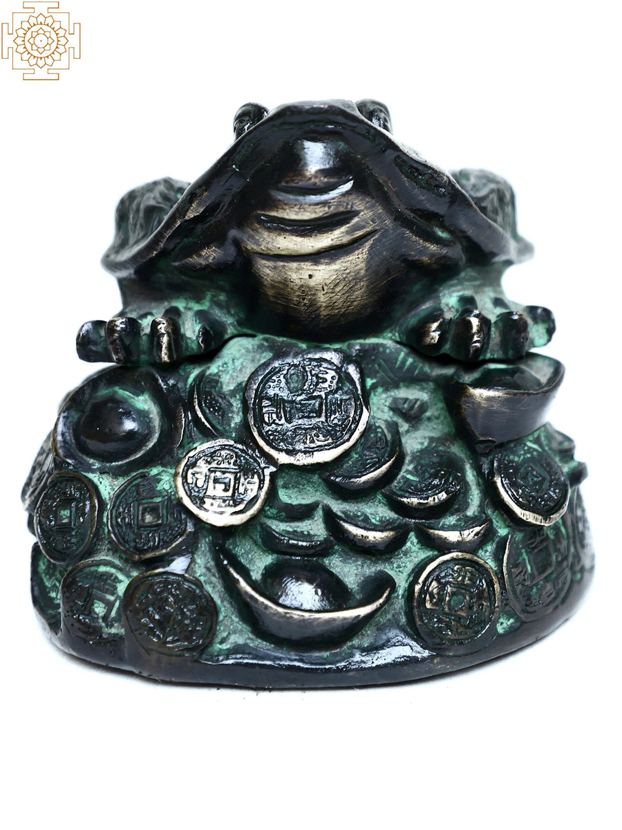 Brass Frog Paperweight Statue for Home Decor