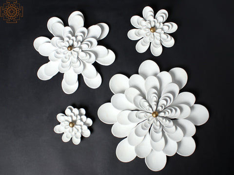Beautiful Wall Hanging Flowers (Set of 4)