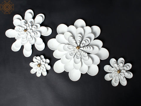 Beautiful Wall Hanging Flowers (Set of 4)