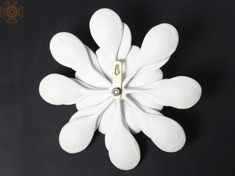 Beautiful Wall Hanging Flowers (Set of 4)