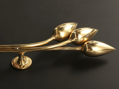 25" Flower Buds Designer Door Handle in Brass