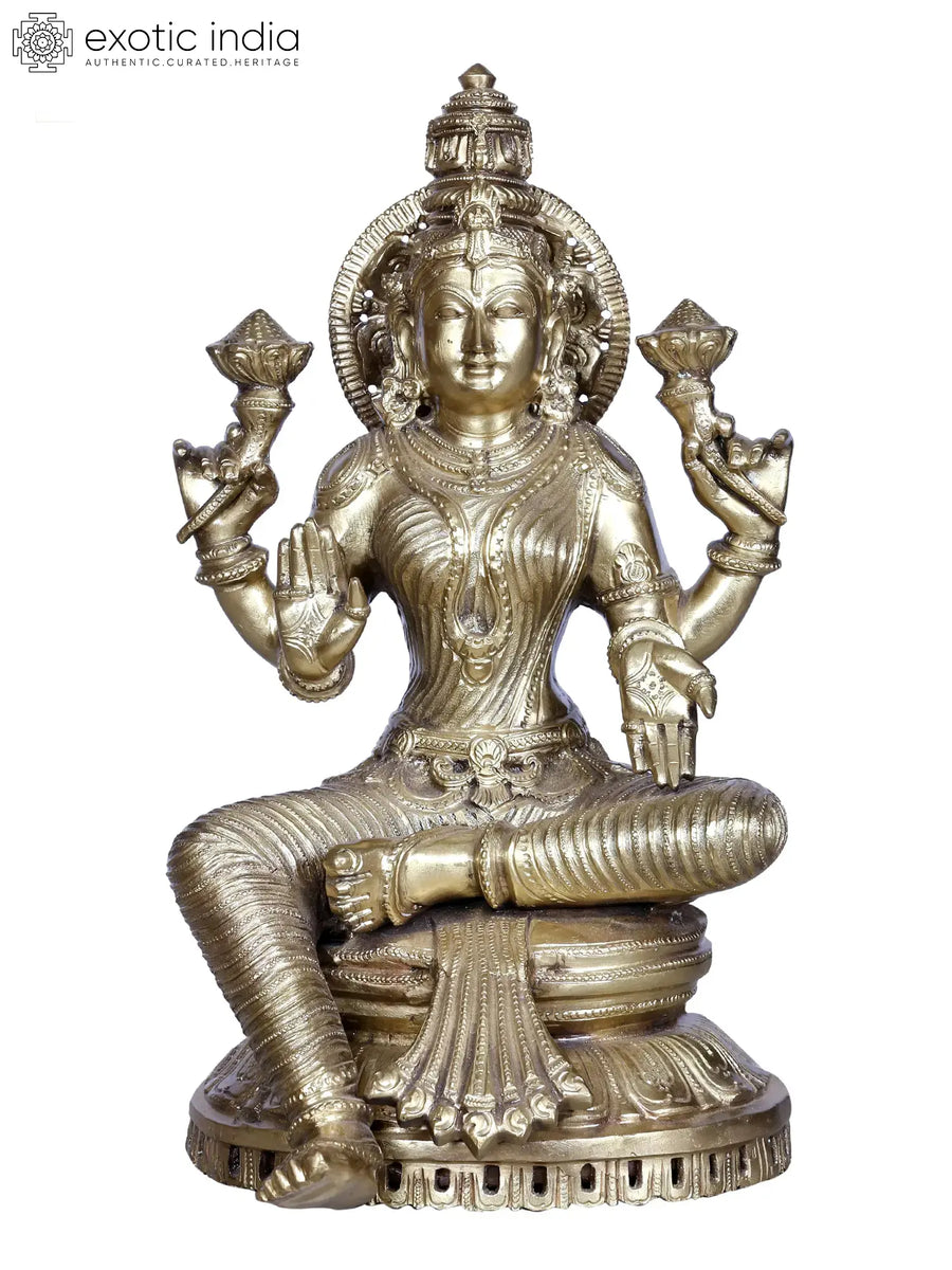 Brass Goddess Lakshmi Idol for Home Pooja and Spiritual Decor
