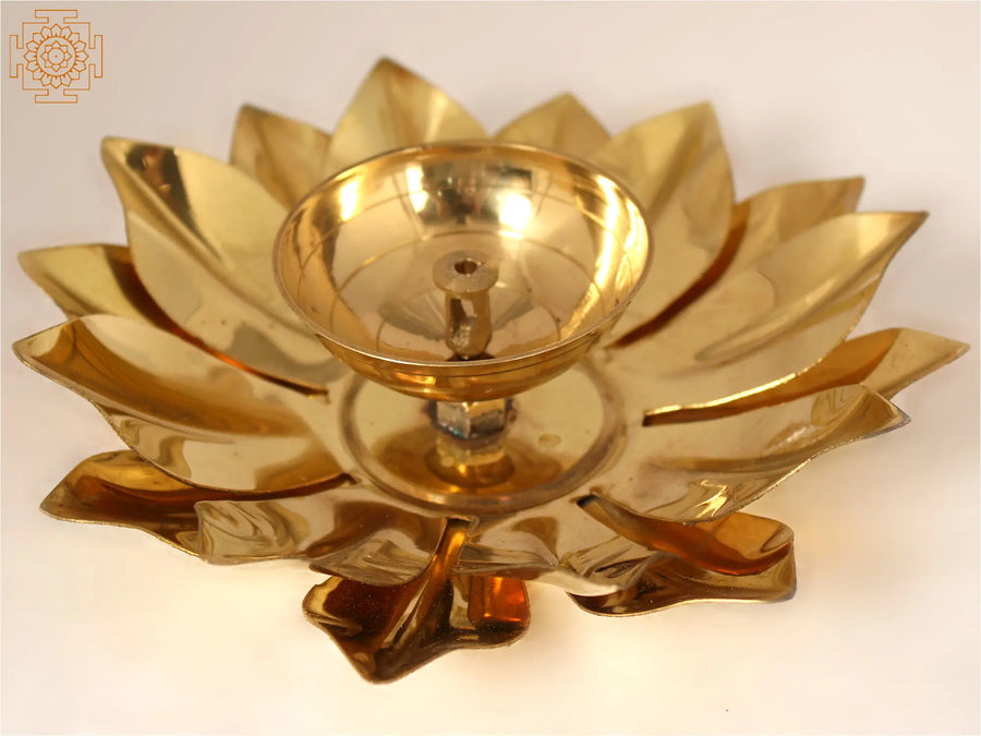 1" Small Brass Oil Lamp with Lotus Leaves for Pooja
