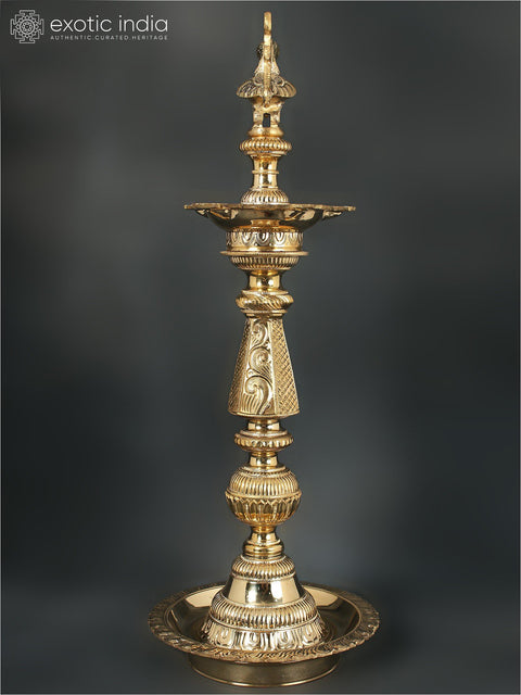 22" Superfine Annam (Peacock) Lamp