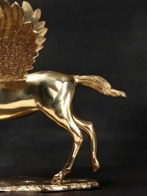 17'' Superfine Pegasus Figurines : Winged Divine Stallion
