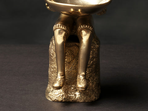 8'' Turban-clad Man Carrying Bowl | Brass Home Decorative Item