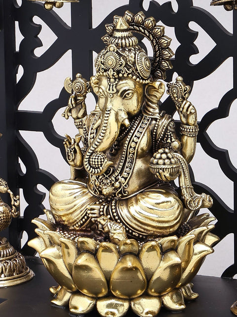 12" Jali Design Wood Framed Superfine Bhagawan Ganapati Statue in Brass with Peacock Lamps