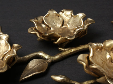 Brass Exquisite Multiple Flower Decor Stand