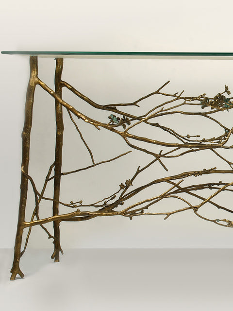 Elegance Design and Craftsmanship Console Table